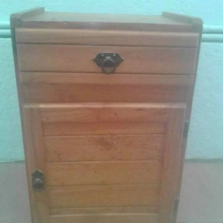Cajonera+mesa+de+luz