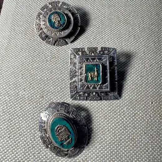 Prendedores de plata estilo mexicanos