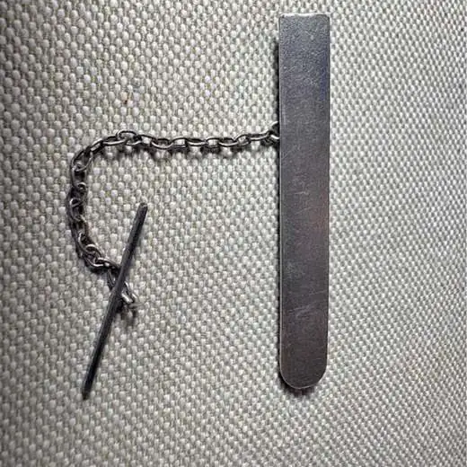 Trabacorbata de plata sellado