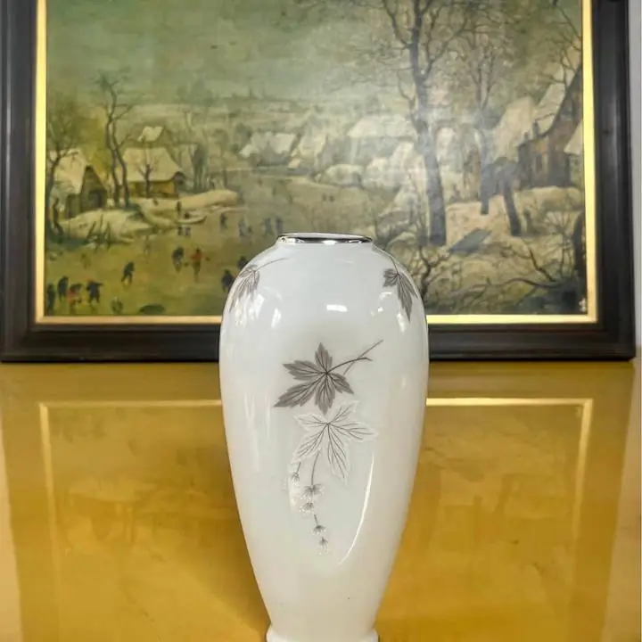 Florero de porcelana Tsuji
