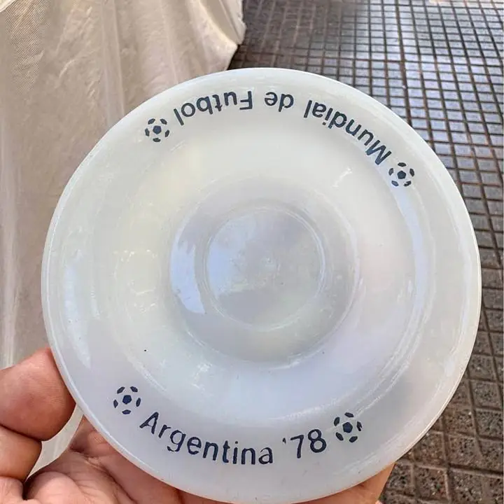Cenicero mundial 78