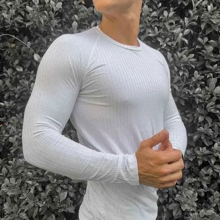 Venta por mayor y menor en sweaters poleras buzos consulte catálogo