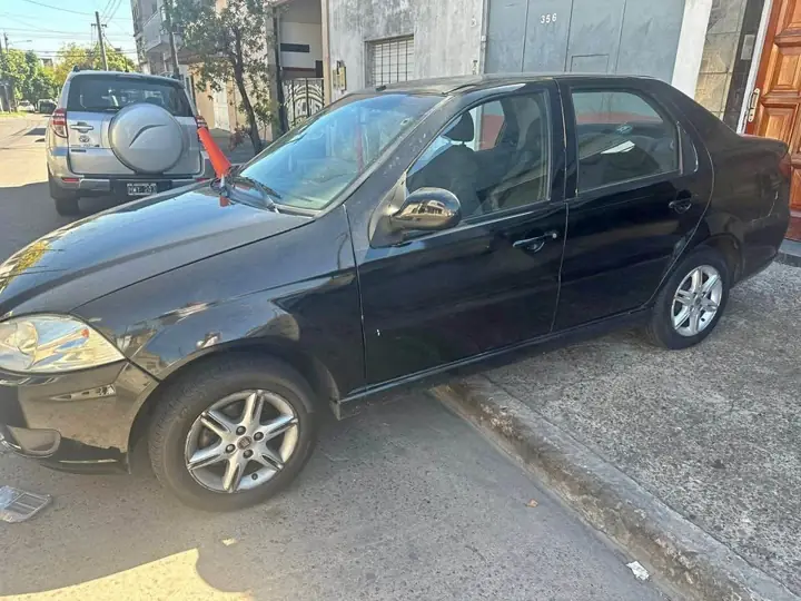 En venta Fiat Siena 2017 con GNC