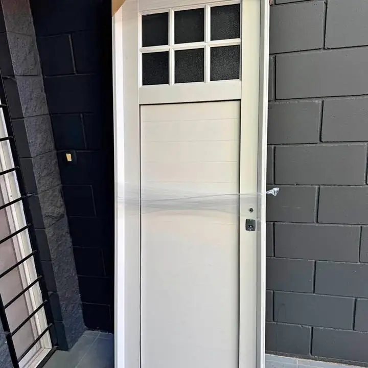 0,80x2,00 Puerta de aluminio envíos a domicilio