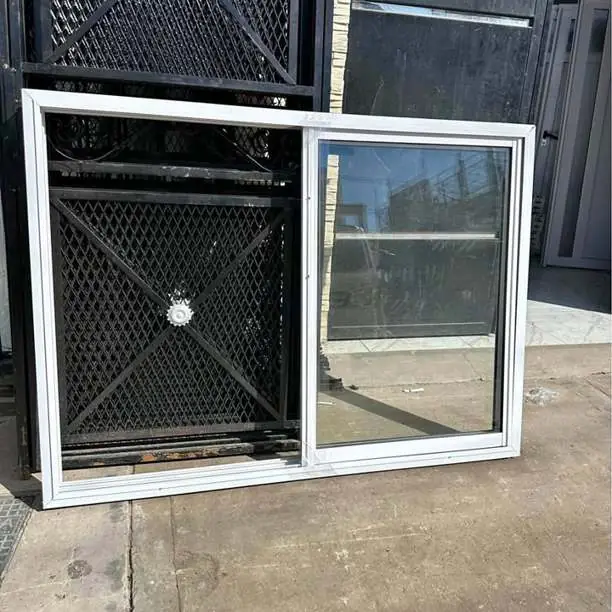 Ventana corrediza aluminio blanco 120x100 – Zona Oeste / Sur