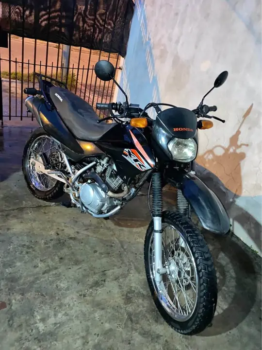 Vendo XR125l 2013 precio charlable