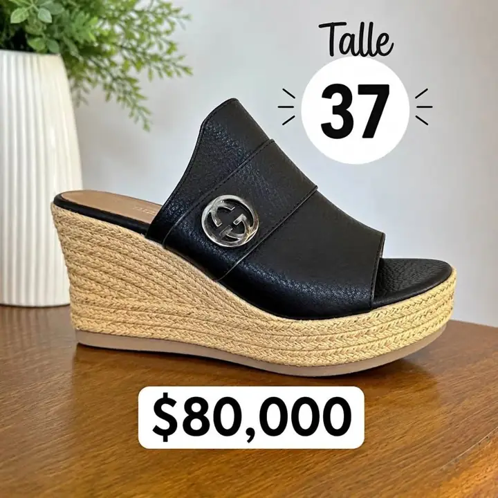 Sandalias negras con plataforma