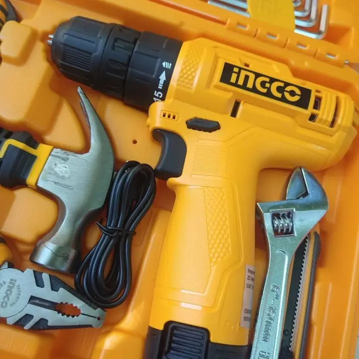 Atornillador 12 v a batería con accesorios