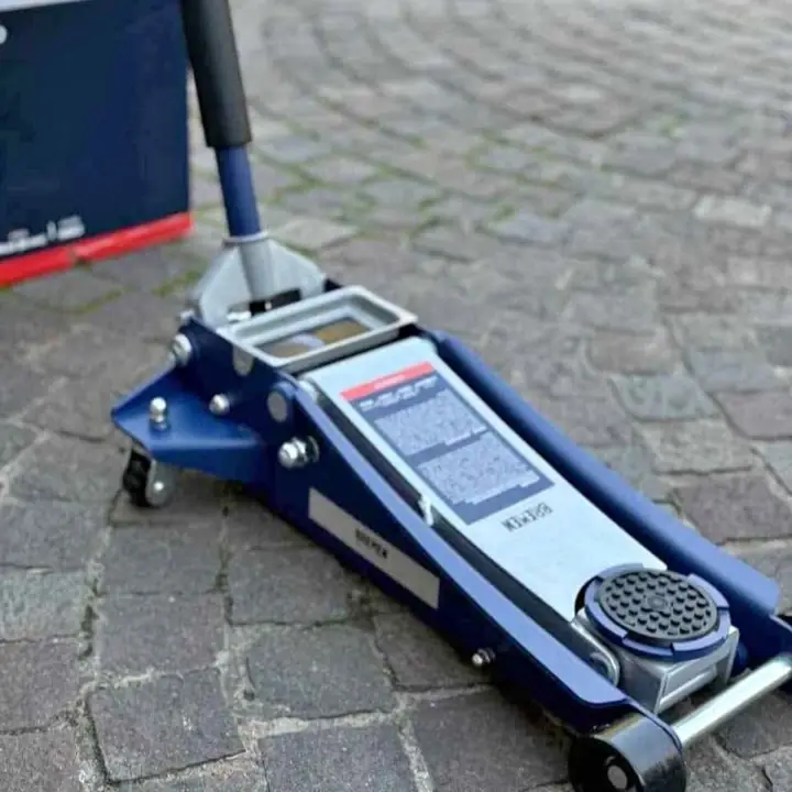 Criquet Hidraulico Carrito Bremen 3tn perfil bajo doble pistón OFERTA