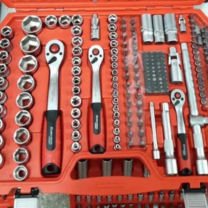 Kit tubos llaves 219 piezas Eurotech 1/4-1/2-3/8