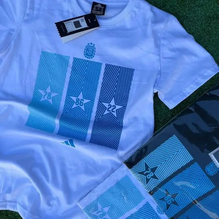 Remera argentina algodón peinando talle T5 blanca