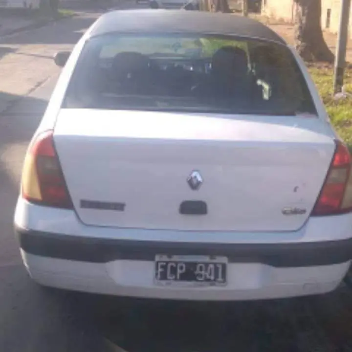 2005 Renault Clio 2 Sedan