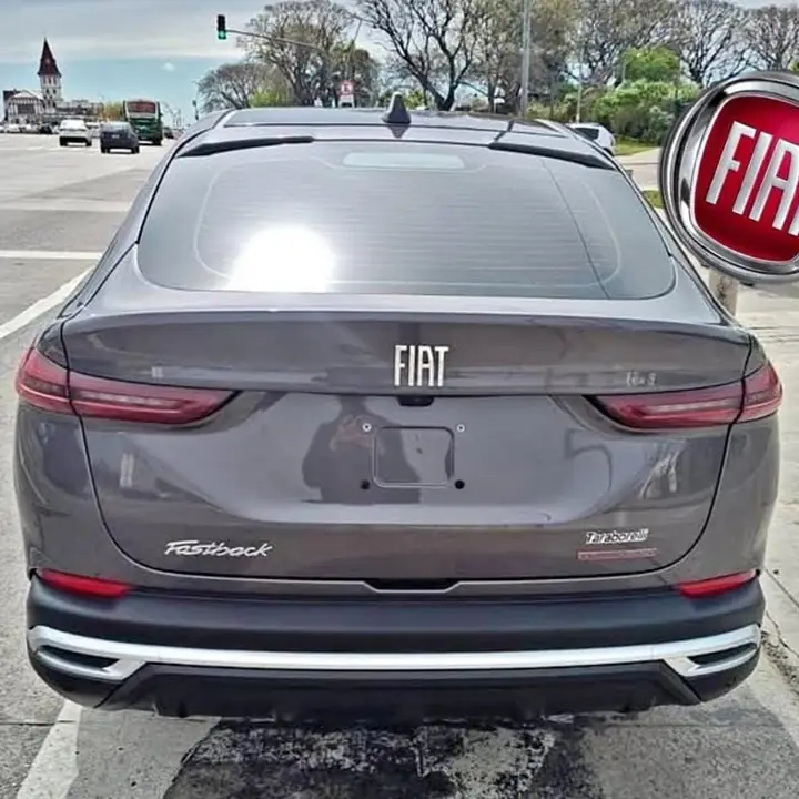 2025 Fiat Fastback At