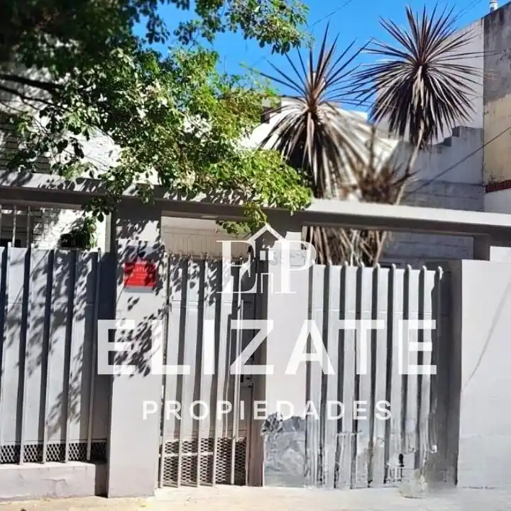Excelente casa en venta en San Justo – Ideal vivienda multifamiliar o inversión