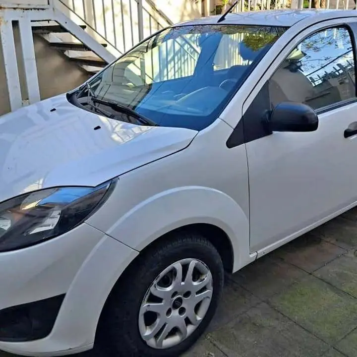 Ford Fiesta Max 2013