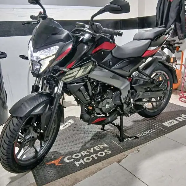 !MOTO! Rousser ns200