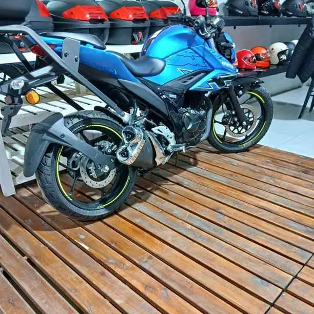 !MOTO! Gixxer 150