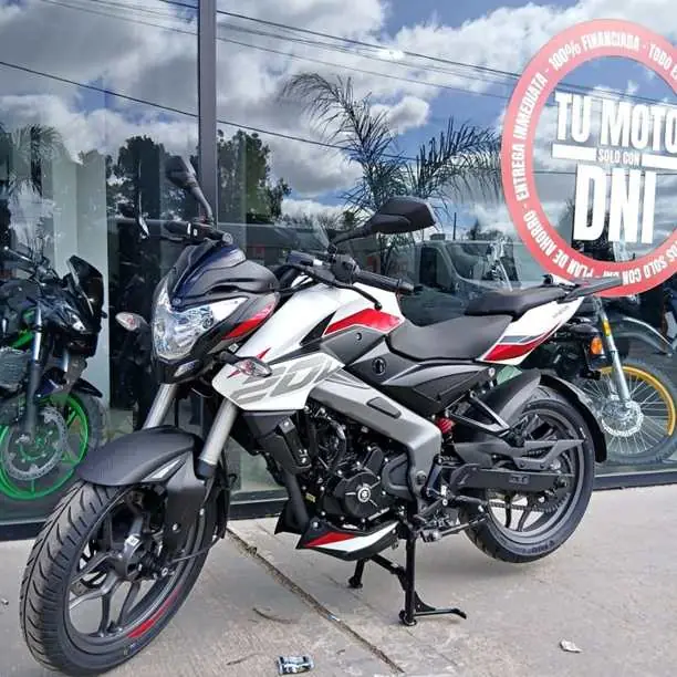 Rousser ns200