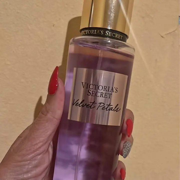 Body splash + crema victorias Secret !