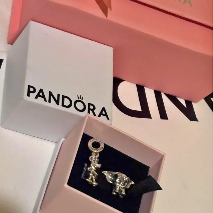 Dos charm original de Disney Pandora ! Plata 925 ale sellado !