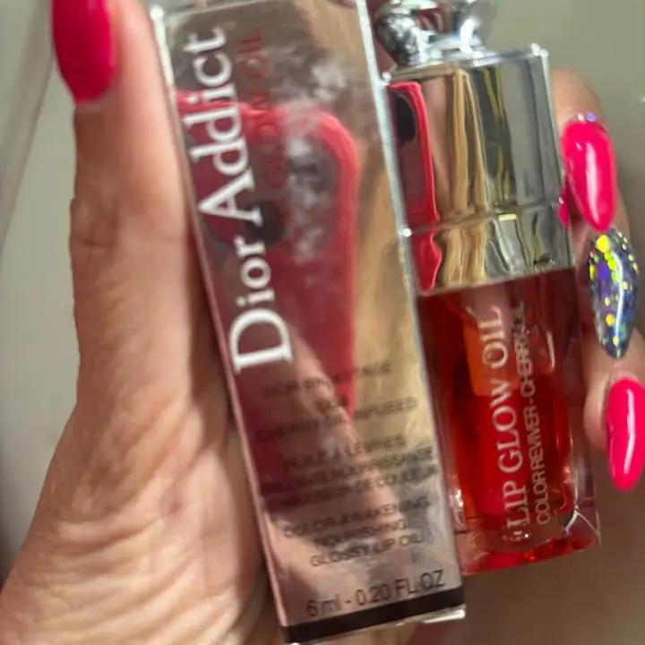 Último gloss Dior ! Número 004