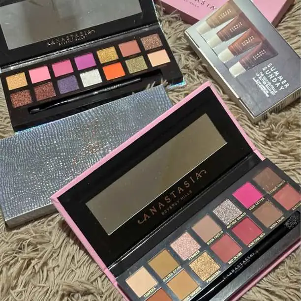 Paleta de Anastacia renaissance + Anastacia Jackie + caja de gloss x 4 unidad de regalo con brocha