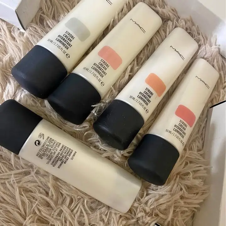 Crema Iluminadora Luxery hidratante rubor dos en uno