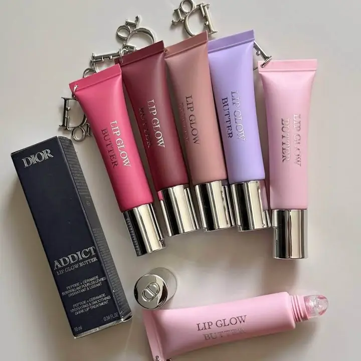 Labial gloss Dior color a elección + base glow Forever tono claro o medio !