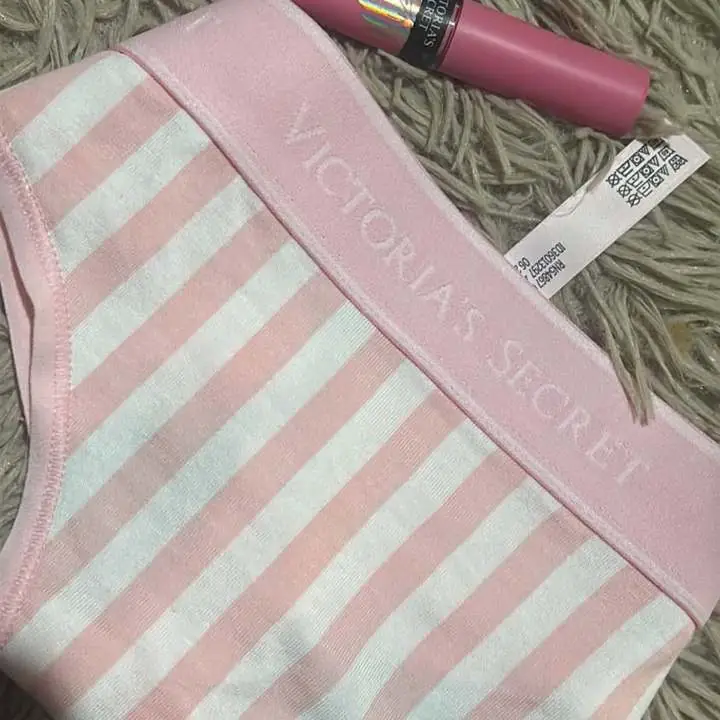 Coles victorias Secret + labial mate indeleble