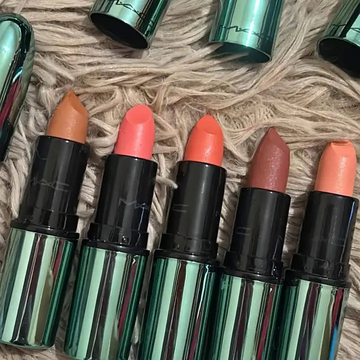 Labial mate barra ! Nueva temporada Mac edición limitada dos unidad por 69999$