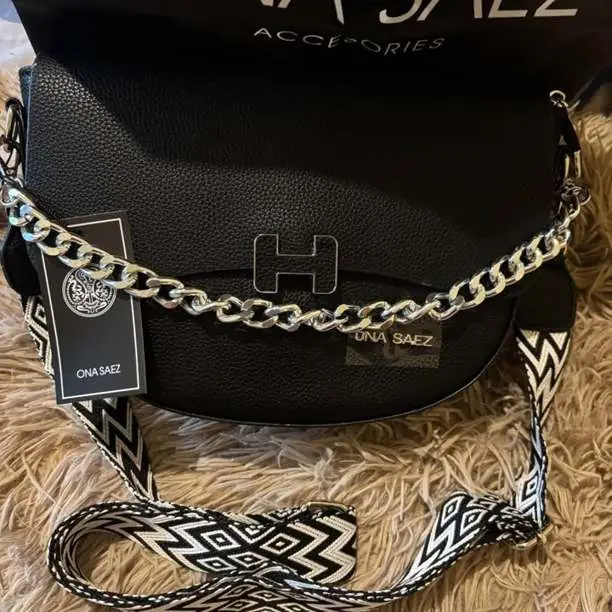 Cartera original de ona Sáez ! Envíos o entregas personales!