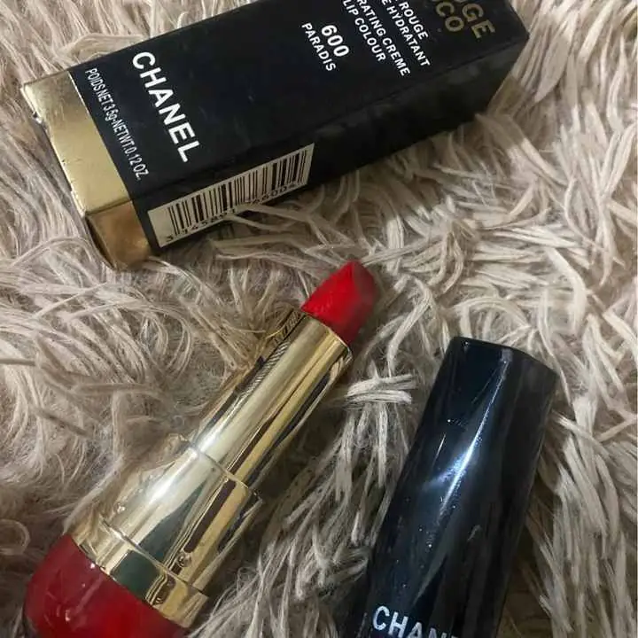 Labial mate rouge coco único en stock