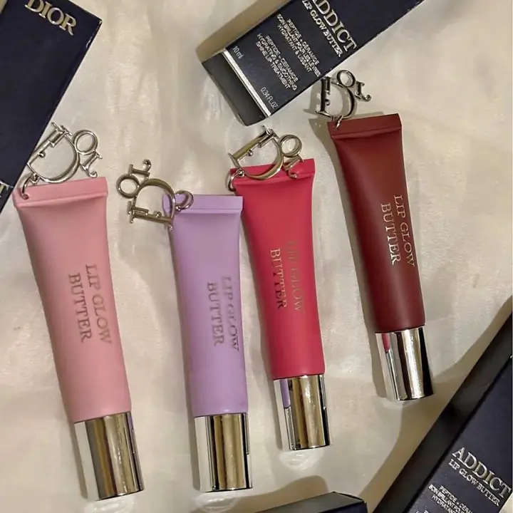 Gloss addict con llavero envíos o entregas personales
