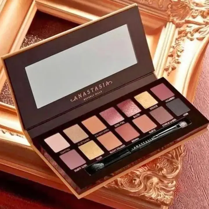 Paleta profesional de Anastacia