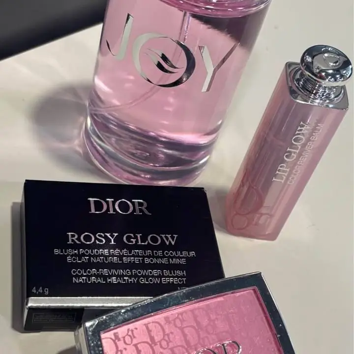 Set completo ! Perfume 100 ml + rubor Pink 001 + bálsamo Pink 001