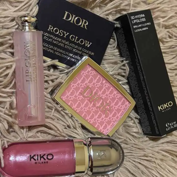 Set de rubor Dior + bálsamo Pink + gloss envíos o entregas personales
