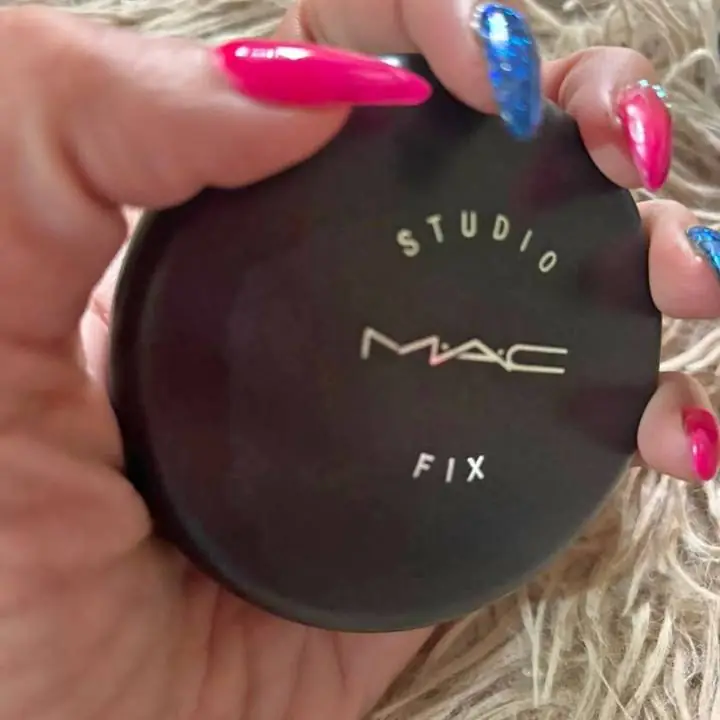 Polvo compacto fix foundation bronce numero 42 ! Polvo rubor dúo Dos en uno