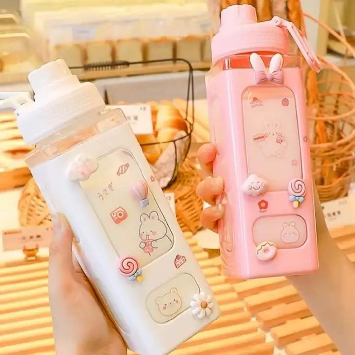 Botella ifantil incluye sticker + apliques 3D
