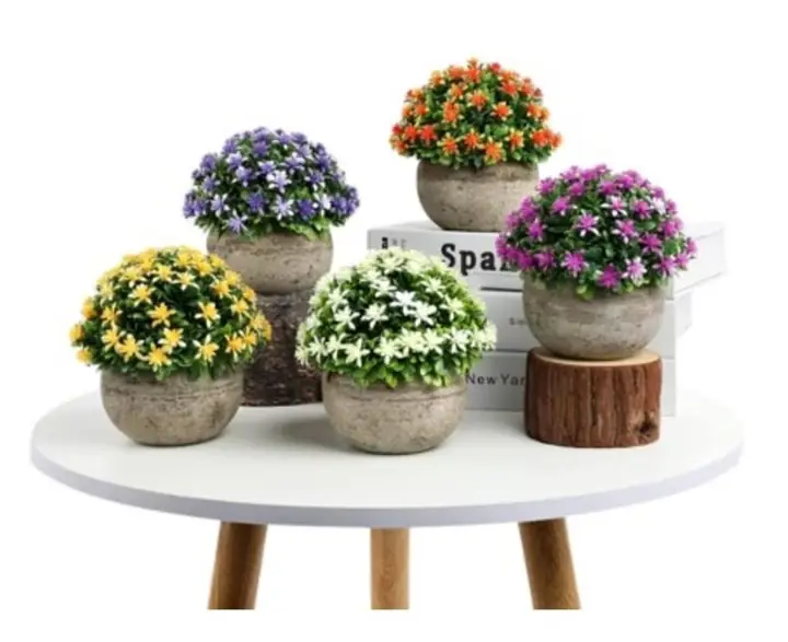 Plantin artificial decorativo