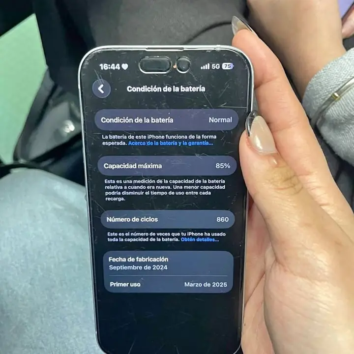 Vendo iPhone 15 128gb