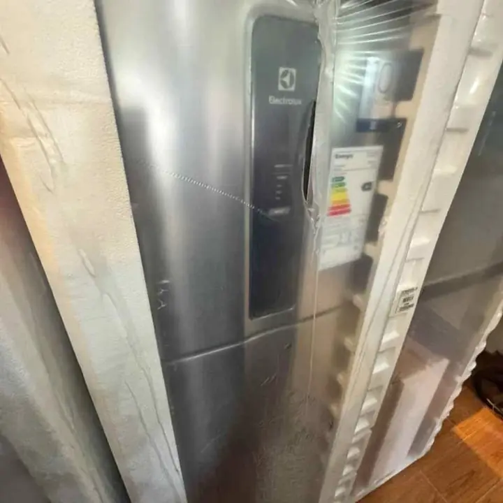 Heladera Electrolux 390L