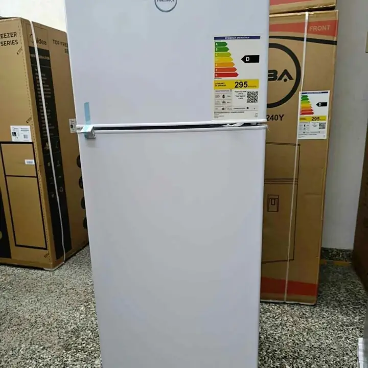 Heladera Neba 240L