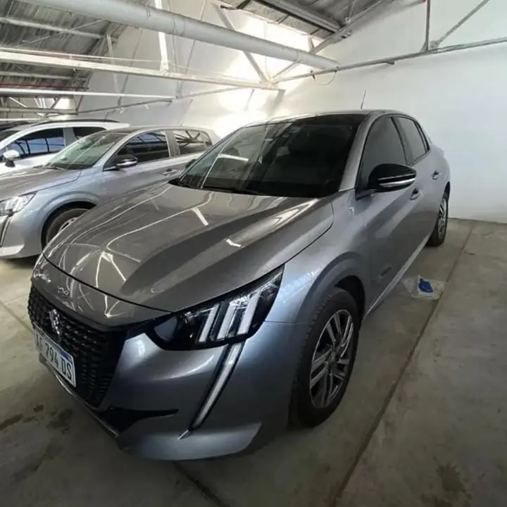 Peugeot 208 FELINE Listo para Transferir!