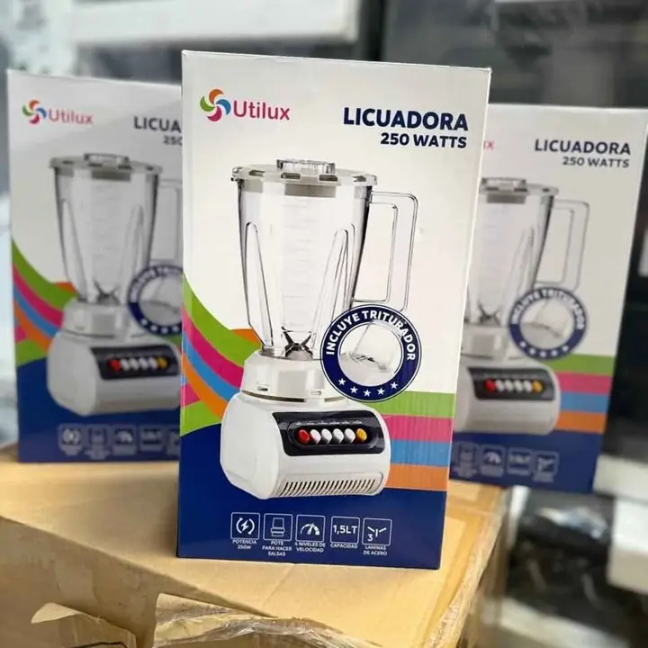 Licuadora utilix 250W