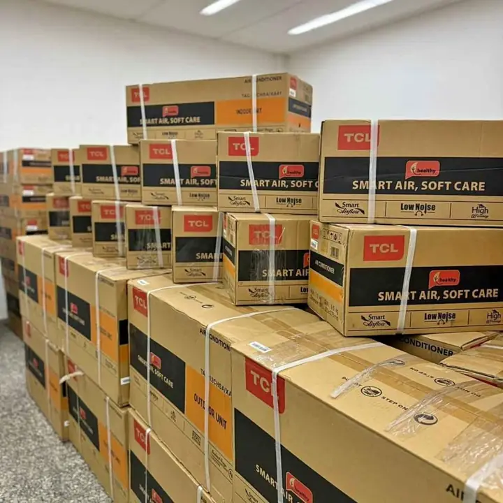 Aire acondicionado TCL 3000f + kit de instalación