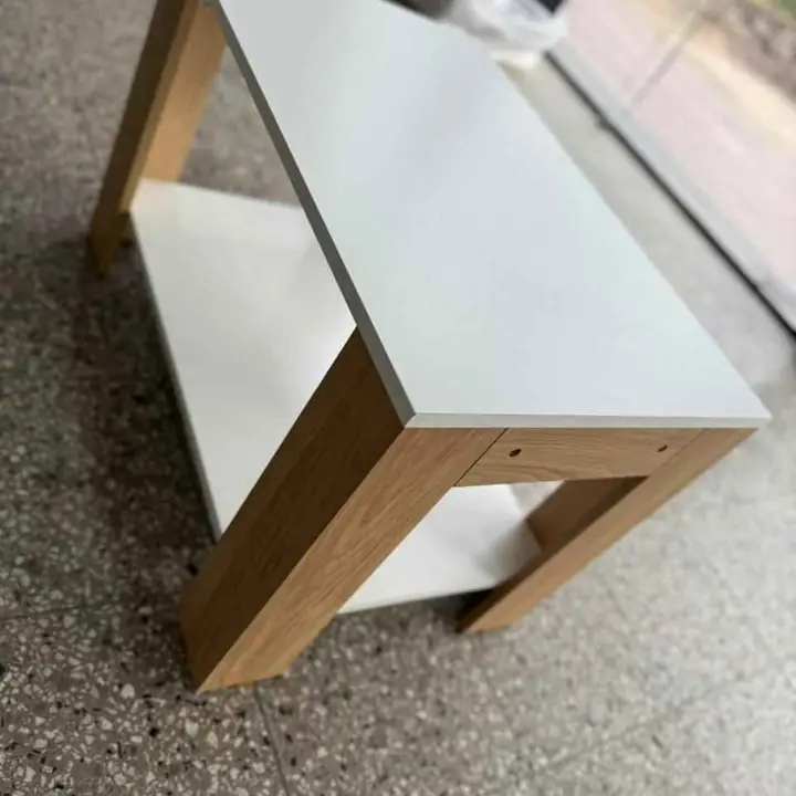 Centro de mesa Calabria hickory/blanco
