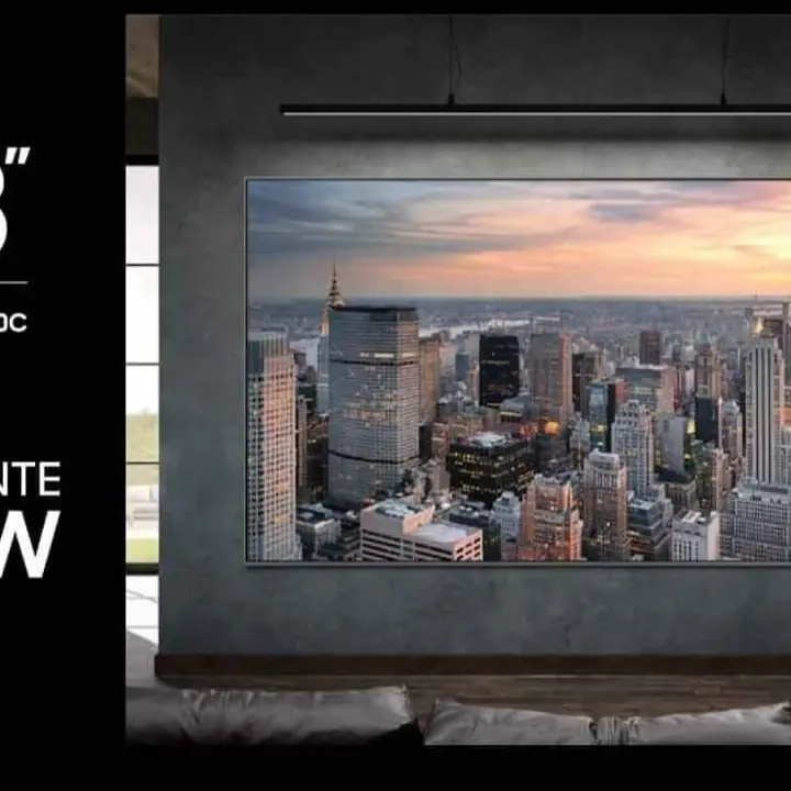 Smart Samsung 98" QLED Q80C + barra de sonido Samsung HW-S801B