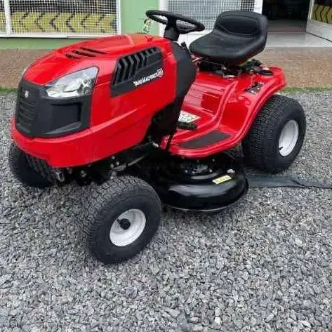 Mini tractor lusqtoff corta ceped