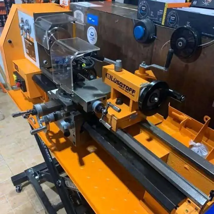 Torno varios modelos