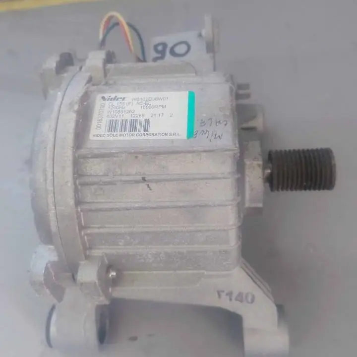 Motor funcionando de lavarropas Whirlpool wlcf 90